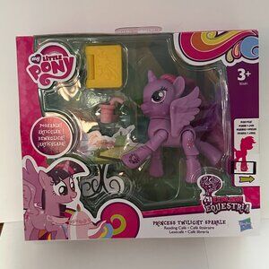 Hasbro 2015 My Little Pony Explore Equestria Poseable Princess Twilight Sparkle